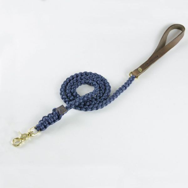 Tauleine Blau. Molly and Stitch Tau Hunde-Leine Touch of Leather Navy Blau mit goldenem Verschluss