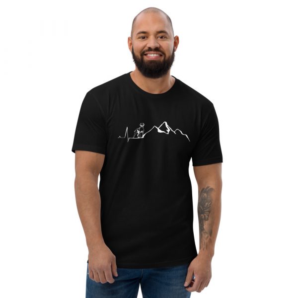 Herzschlag Hunde Design mit Bergen auf Herren TShirt. Ridgeback T Shirt oder Vizsla TShirt
